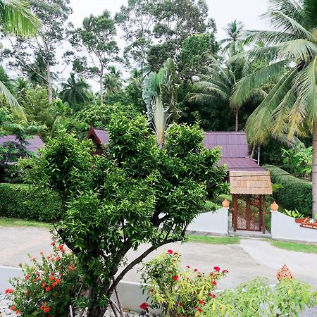Leeloo Paradise Khanom Exterior photo
