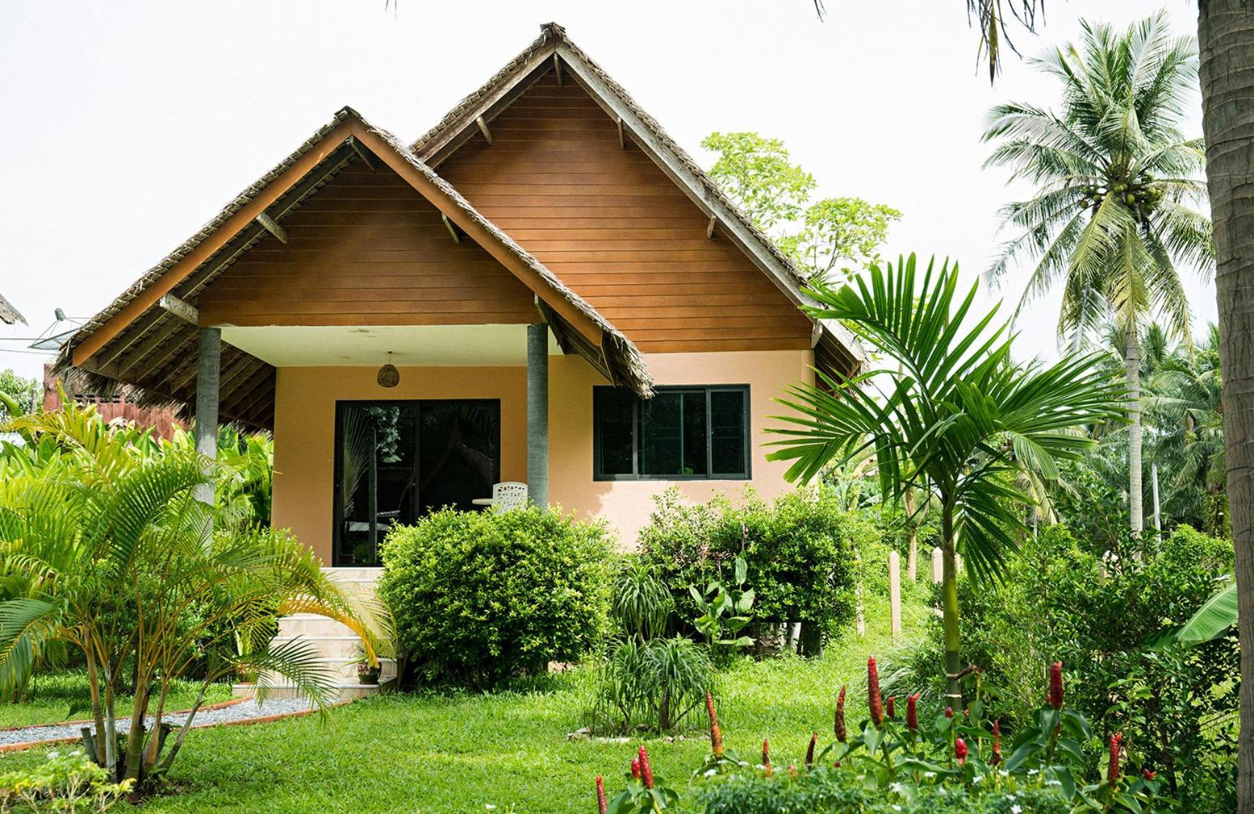 Leeloo Paradise Khanom Exterior photo